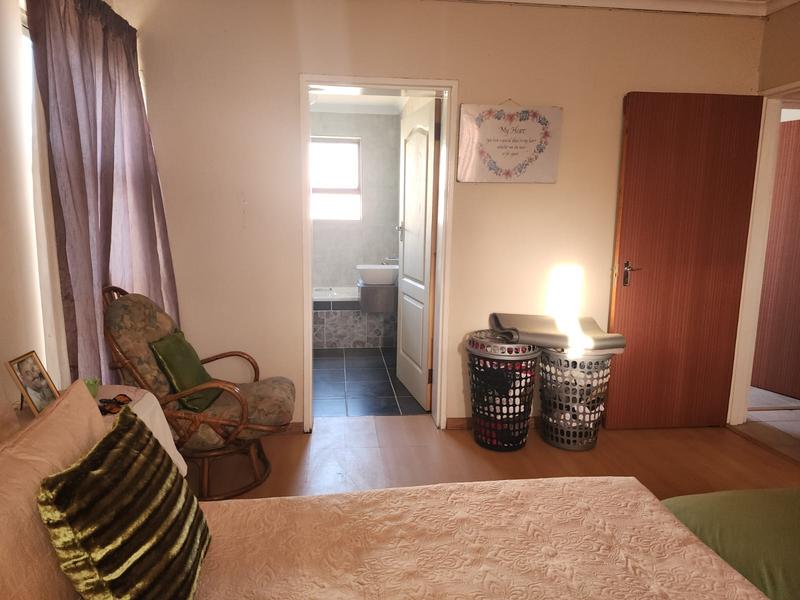 4 Bedroom Property for Sale in Belhar Western Cape